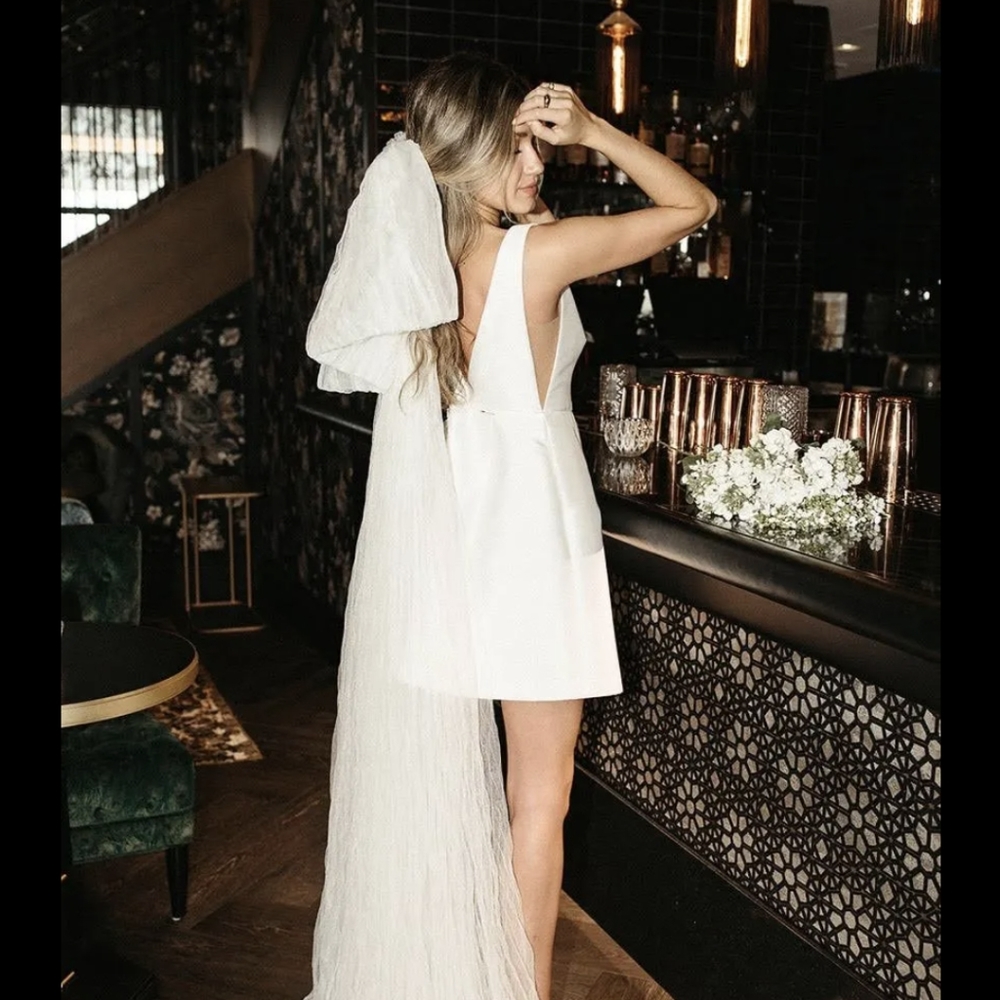 Watters Lolly Bow - new with tags